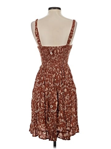 Japna Cocktail Dress (view 2)