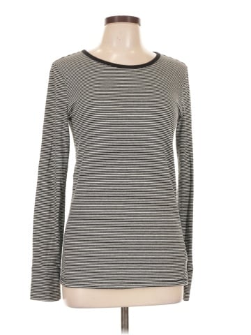 Gap Long Sleeve T-Shirt (view 1)