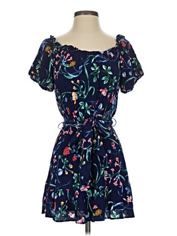 Slate & Willow Casual Dress (view 1)