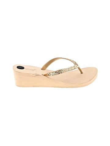 Reef Wedges (view 1)
