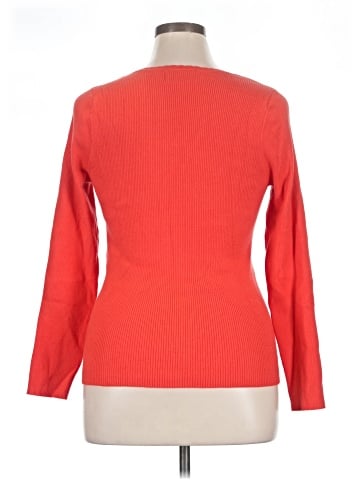 Old Navy 3/4 Sleeve T-Shirt (view 2)