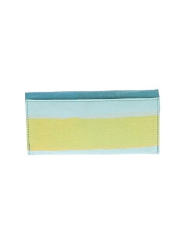 Unbranded Wallet (view 2)