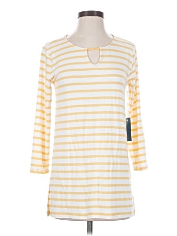 Market and Spruce 3/4 Sleeve Top (view 1)