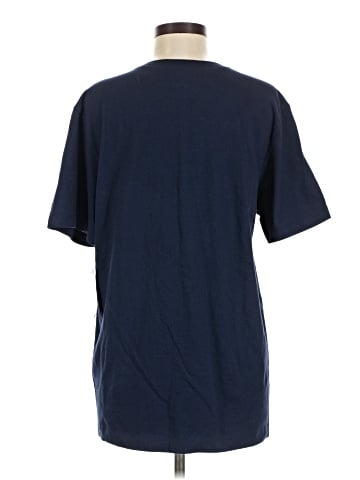 Nike Short Sleeve T-Shirt (view 2)