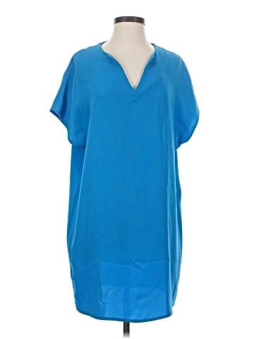 Diane von Furstenberg Casual Dress (view 1)