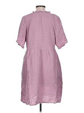 Old Navy Casual Dress (view 2)