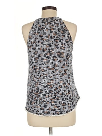 W5 Sleeveless Blouse (view 2)