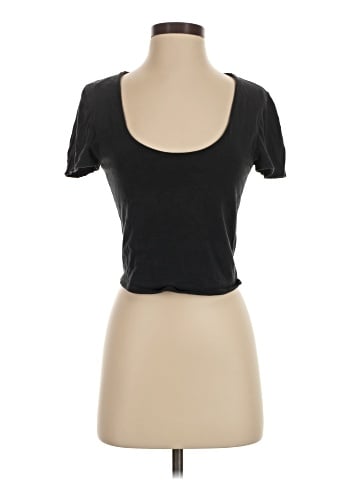 Abercrombie & Fitch Short Sleeve T-Shirt (view 1)