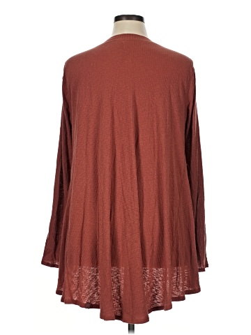 Lululemon Athletica Long Sleeve T-Shirt (view 2)