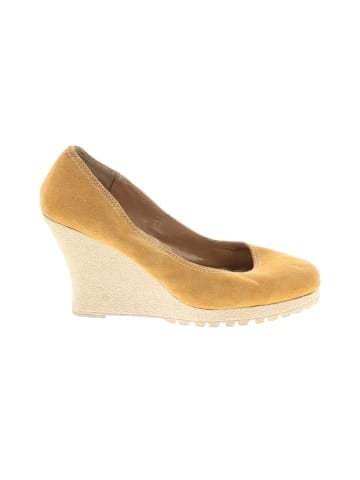 Unbranded Wedges (view 1)