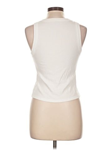 Old Navy Sleeveless T-Shirt (view 2)
