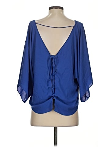 White House Black Market 3/4 Sleeve Blouse (view 2)