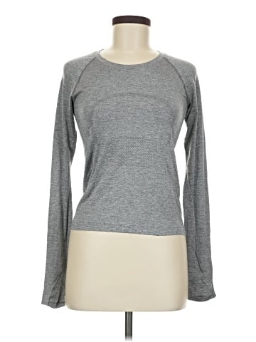 Lululemon Athletica Long Sleeve T-Shirt (view 1)