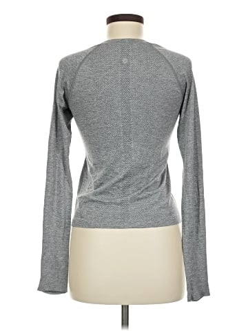 Lululemon Athletica Long Sleeve T-Shirt (view 2)