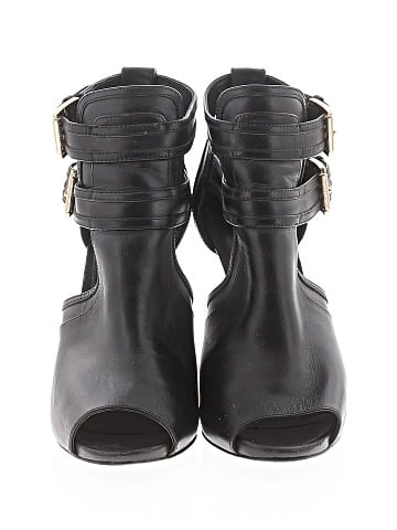 MICHAEL Michael Kors Ankle Boots (view 2)