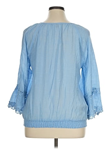 Cable & Gauge 3/4 Sleeve Blouse (view 2)