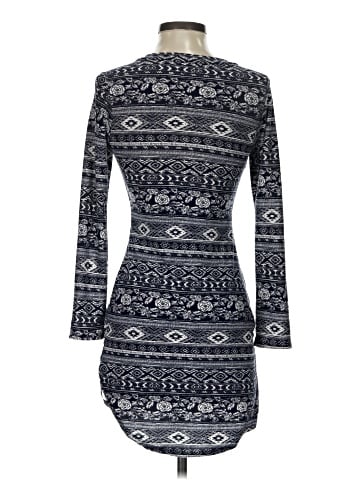UK 2 LA Casual Dress (view 2)