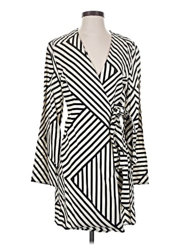 H&M Casual Dress (view 1)