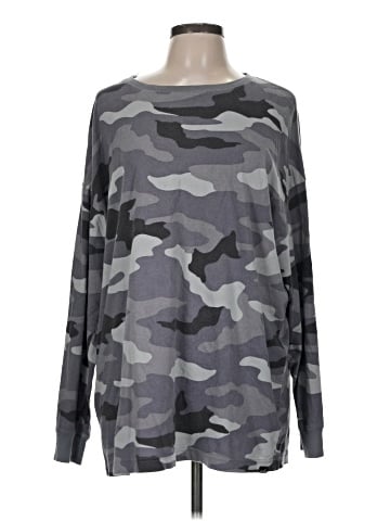 Victoria's Secret Pink Long Sleeve T-Shirt (view 1)
