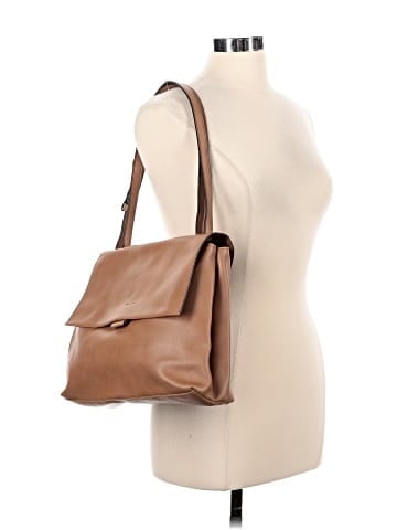 Unbranded Messenger (view 2)