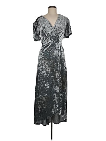 Xhilaration Cocktail Dress (view 1)
