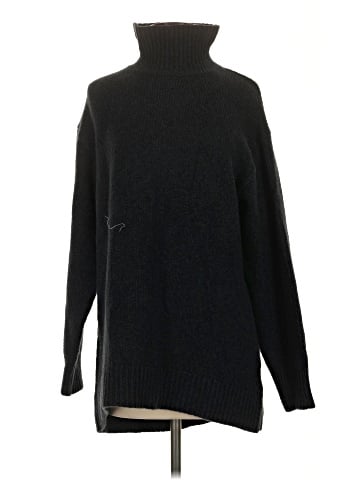 Uniqlo Turtleneck Sweater (view 1)