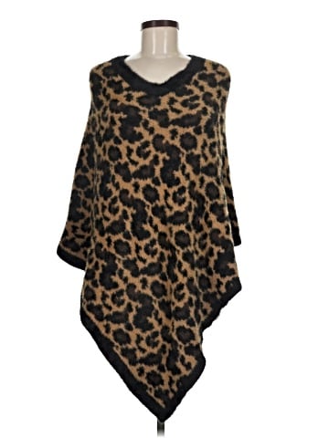 Simply Noelle Poncho (view 1)