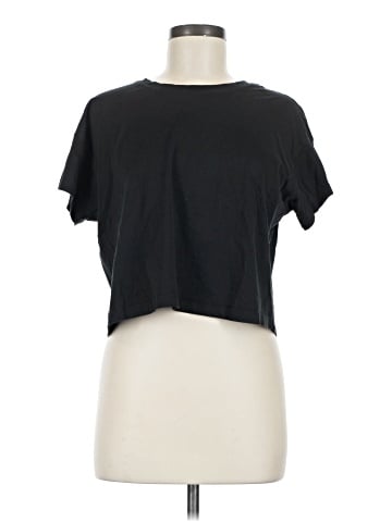 Lululemon Athletica Short Sleeve T-Shirt (view 1)