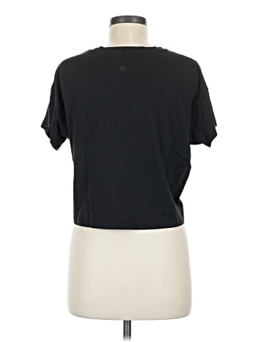 Lululemon Athletica Short Sleeve T-Shirt (view 2)