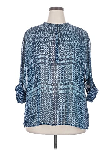 a.n.a. A New Approach 3/4 Sleeve Blouse (view 1)