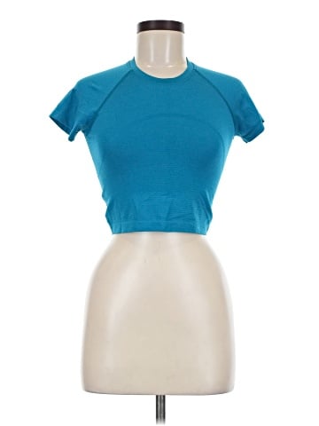 Lululemon Athletica Short Sleeve Turtleneck (view 1)