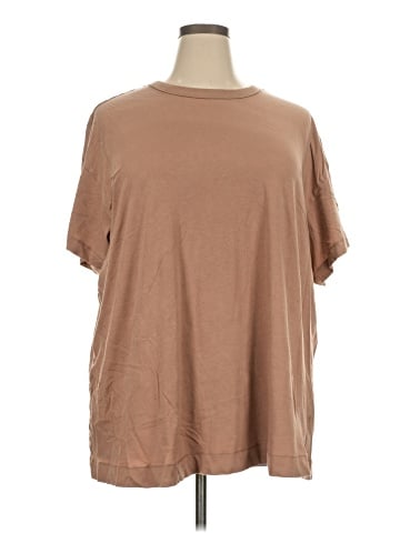 Old Navy Short Sleeve T-Shirt (view 1)