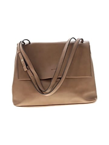 Unbranded Messenger (view 1)