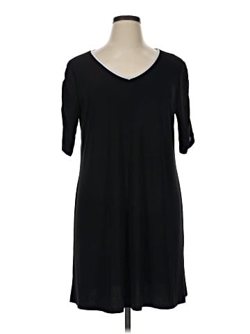 Annalee + Hope Casual Dress (view 1)