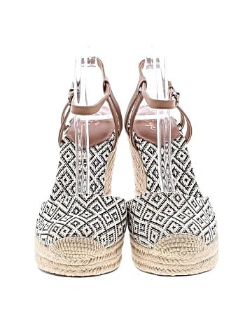 Crown Vintage Wedges (view 2)