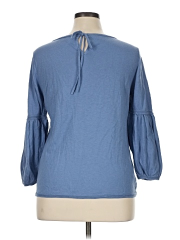 Ann Taylor LOFT 3/4 Sleeve T-Shirt (view 2)