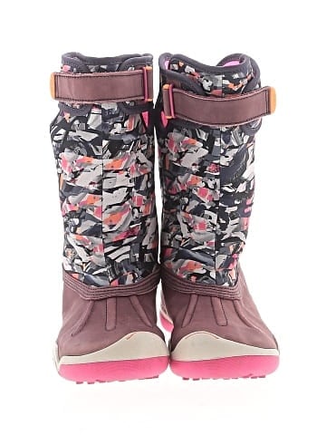 Plae Boots (view 2)