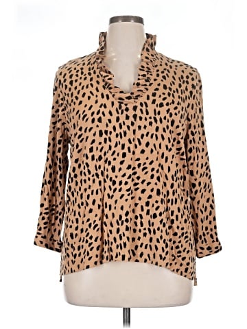 Crown & Ivy 3/4 Sleeve Blouse (view 1)