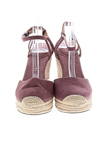 Crown Vintage Wedges (view 2)