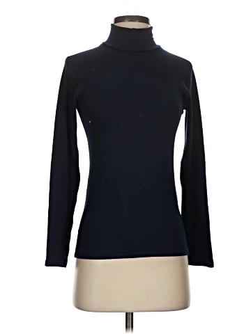 Uniqlo Turtleneck Sweater (view 1)