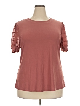 Flower & Feather Short Sleeve Top