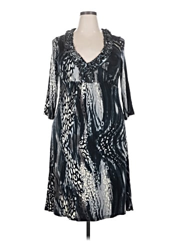 Karen Kane Casual Dress (view 1)