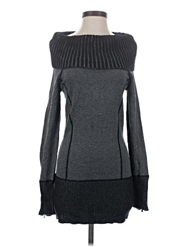Cache Pullover Sweater (view 1)