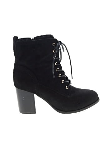 Journee Collection Ankle Boots (view 1)