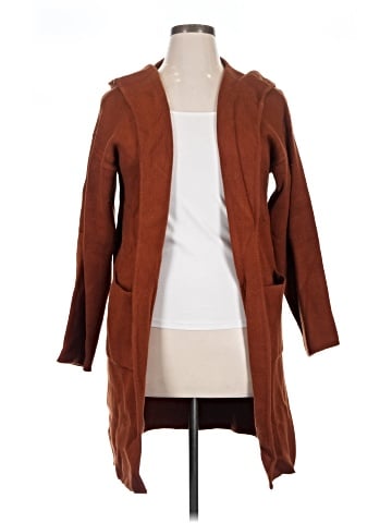 Anrabess Cardigan (view 1)