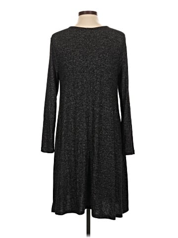 Old Navy Casual Dress (view 2)