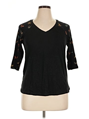 Torrid 3/4 Sleeve T-Shirt (view 1)