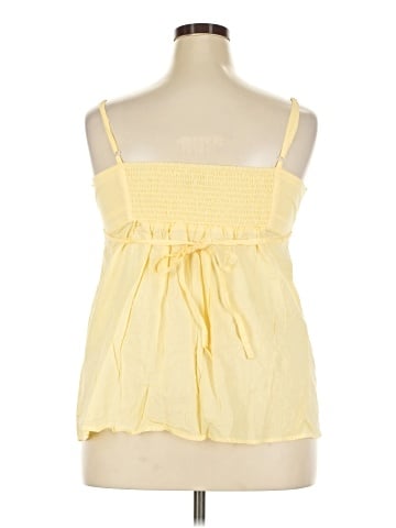 F&F Clothing Sleeveless Blouse (view 2)