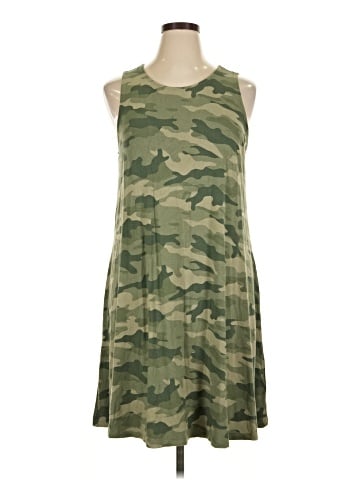 Old Navy Casual Dress (view 1)