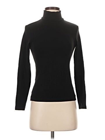Uniqlo Turtleneck Sweater (view 1)